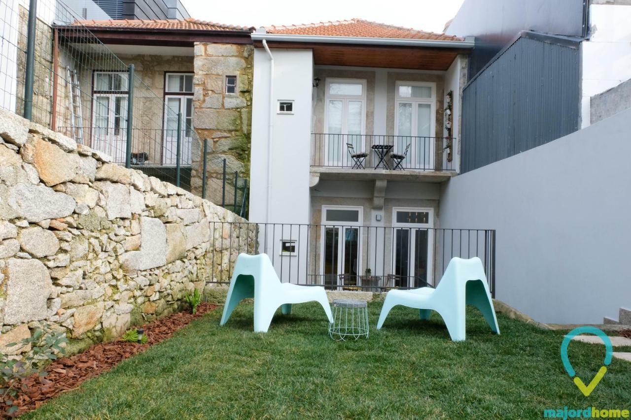 Lovely Porto Luaran gambar
